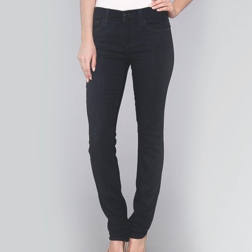 Joe's Jeans 32W / 32L